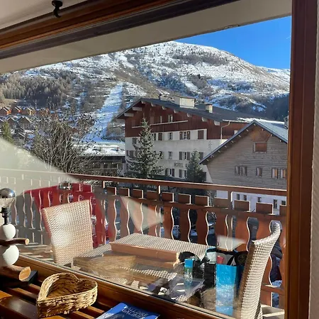 3 Pieces 6 Pers. Avec Balcon A * Valloire